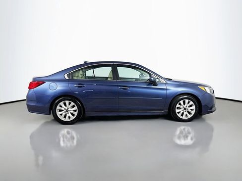 Used 2017 Subaru Legacy 2.5i Premium AWD/4WD image 9