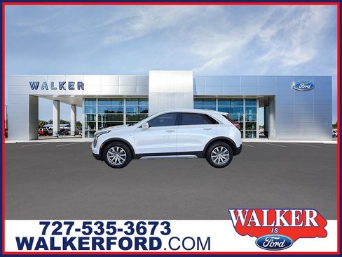 Used 2023 Cadillac XT4 Premium Luxury w/ Technology Package FWD image 1