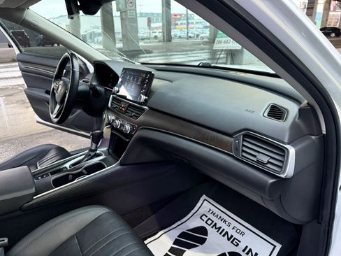 Used 2019 Honda Accord EX-L image 22