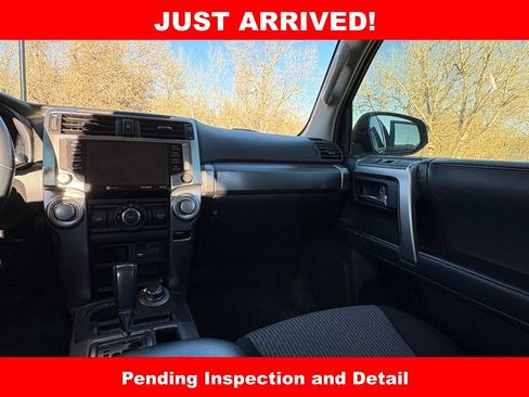Used 2020 Toyota 4Runner SR5 image 20