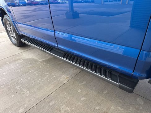 Certified 2017 Ford F150 Lariat w/ Equipment Group 502A Luxury image 18