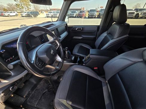 Used 2022 Ford Bronco Black Diamond AWD/4WD image 10