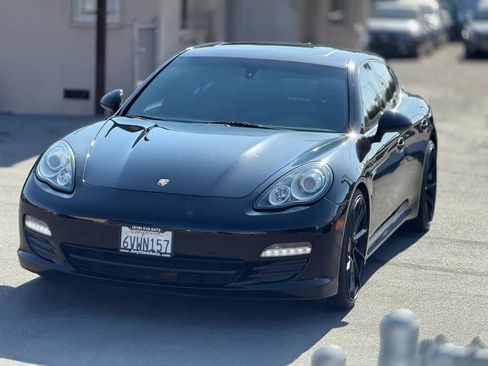 Used 2012 Porsche Panamera RWD image 5