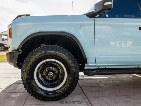 Used 2023 Ford Bronco Heritage Edition AWD/4WD image 4