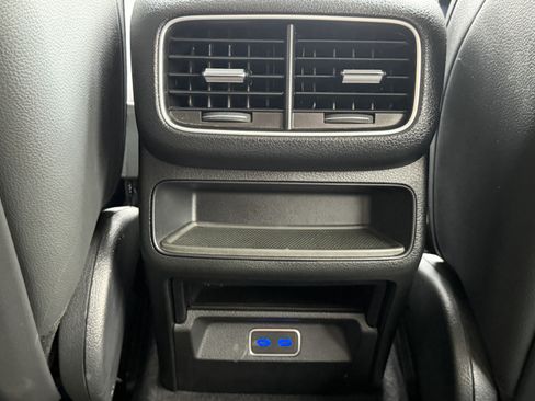 Used 2024 Mercedes-Benz GLE 450 4MATIC image 28