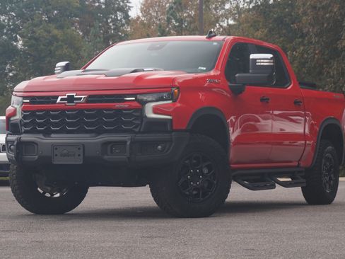 Used 2024 Chevrolet Silverado 1500 ZR2 w/ ZR2 Bison Edition image 4