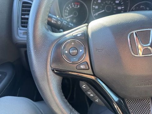 Used 2022 Honda HR-V Sport image 23