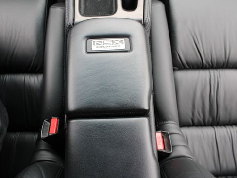 Used 1993 Acura NSX image 40