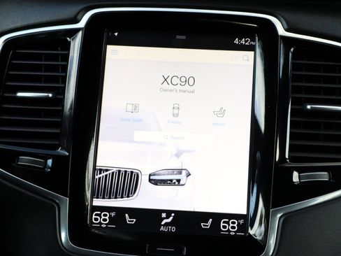 Used 2017 Volvo XC90 T8 Excellence image 42