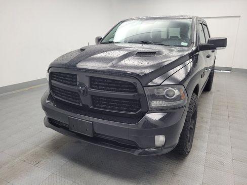 Used 2017 RAM 1500 Sport w/ Black Ram 1500 Sport Group image 15