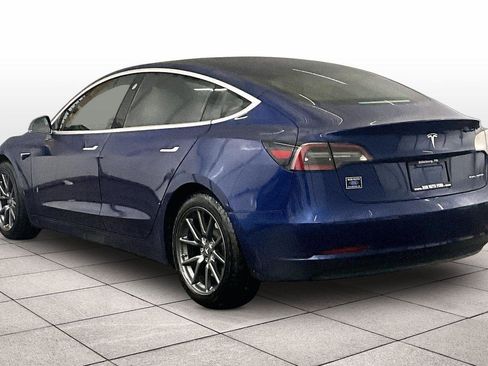 Used 2018 Tesla Model 3 Performance image 10