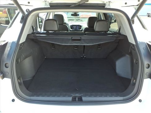 Used 2023 GMC Terrain SLT w/ Infotainment Package II AWD/4WD image 14