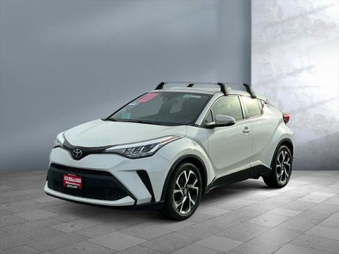 Certified 2021 Toyota C-HR XLE image 1