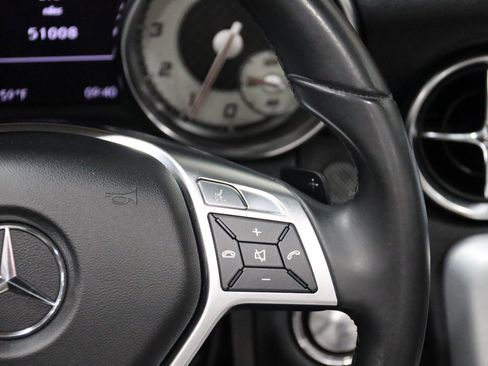 Used 2013 Mercedes-Benz SLK 250 image 48