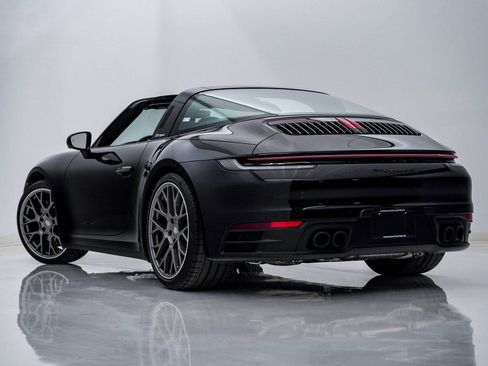 Certified 2022 Porsche 911 Targa 4S image 11