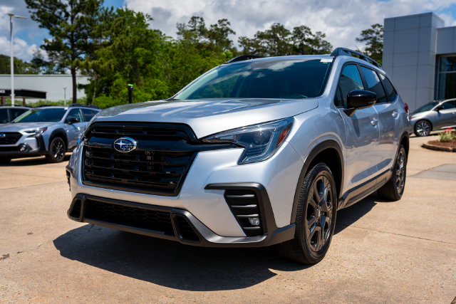 Used 2025 Subaru Ascent Onyx Edition AWD/4WD image 11