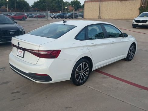 Used 2025 Volkswagen Jetta Sport FWD image 7
