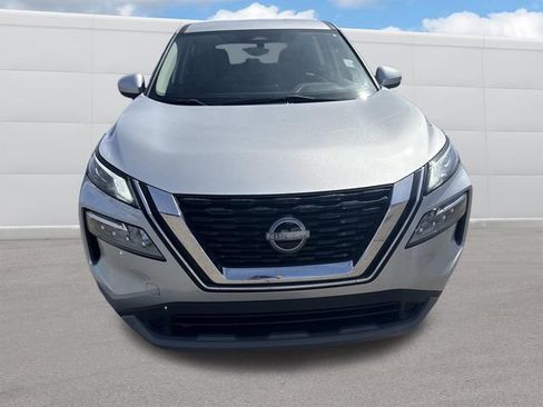 Used 2023 Nissan Rogue SV FWD image 12