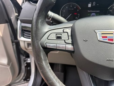 Used 2021 Cadillac XT4 Premium Luxury w/ Cold Weather Package FWD image 34