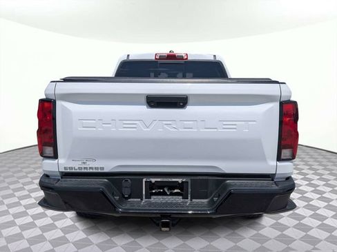 Used 2023 Chevrolet Colorado W/T w/ WT Convenience Package II AWD/4WD image 5