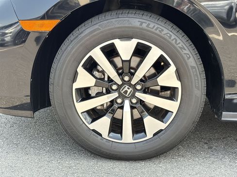 Used 2025 Honda Odyssey EX-L image 12