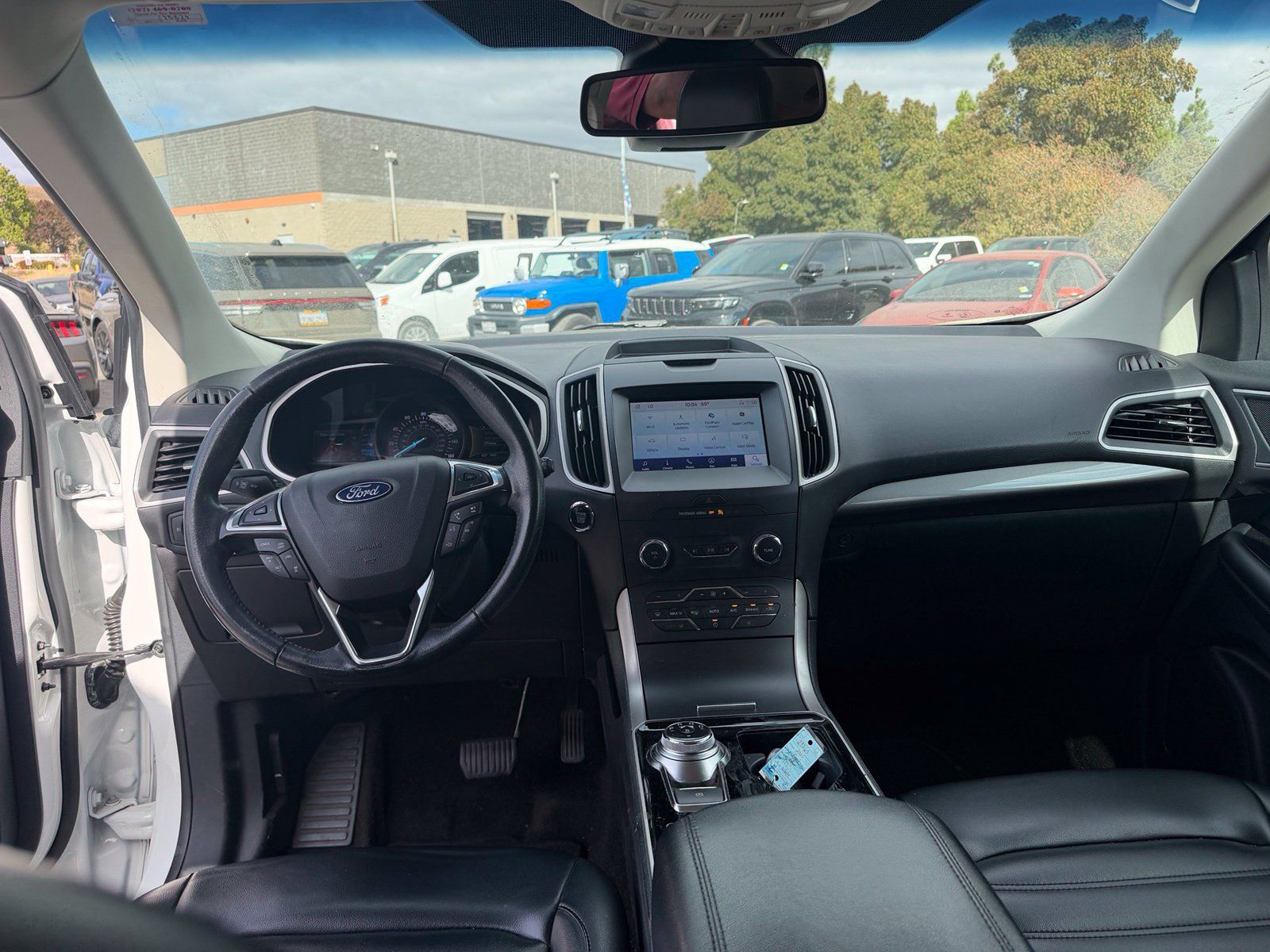 Used 2020 Ford Edge SEL w/ Convenience Package FWD image 11
