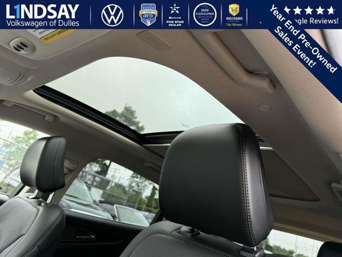 Used 2023 Lincoln Nautilus Reserve w/ Equipment Group 201A image 11