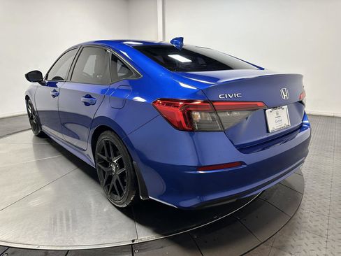 Certified 2024 Honda Civic Sport image 9