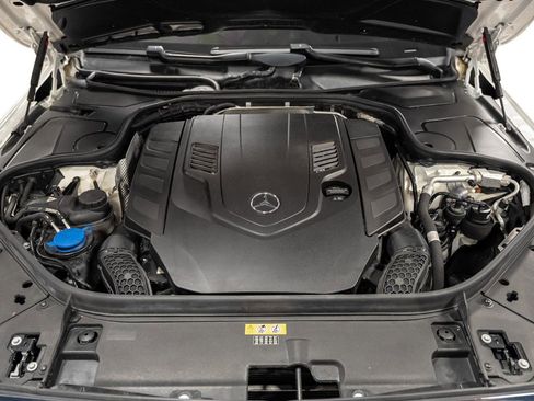 Used 2020 Mercedes-Benz S 560 Sedan w/ AMG Line Exterior image 65