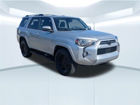 Used 2023 Toyota 4Runner SR5 Premium image 8