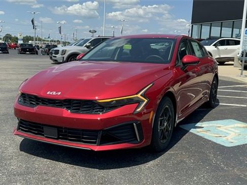New 2025 Kia K5 LXS image 48