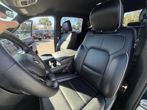 Used 2023 RAM 1500 Limited image 10