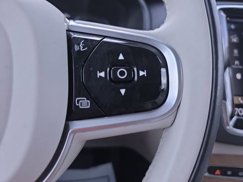 Used 2022 Volvo XC90 T8 Inscription Expression AWD/4WD image 22