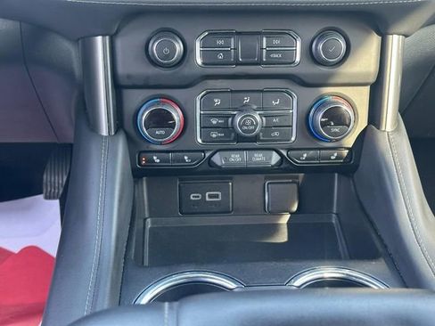 Used 2024 Chevrolet Tahoe LT image 18