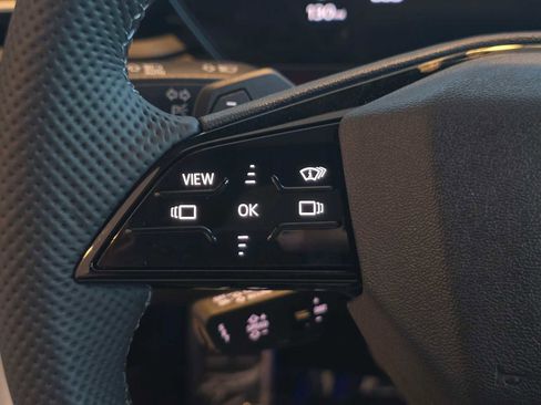 New 2025 Audi SQ5 Premium Plus image 29