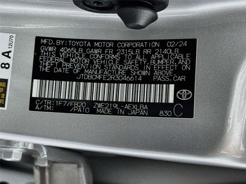 Used 2024 Toyota Corolla LE w/ LE Convenience Package FWD image 30