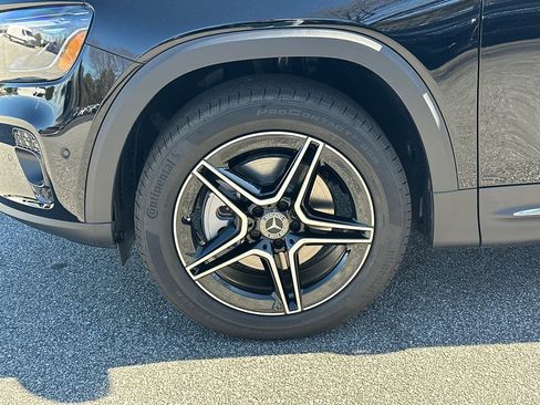 New 2026 Mercedes-Benz GLB 250 image 12