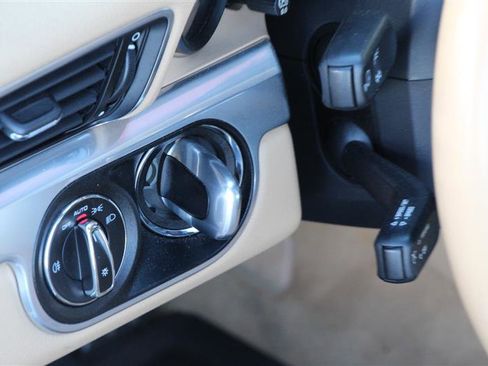 Used 2017 Porsche 911 Carrera image 27