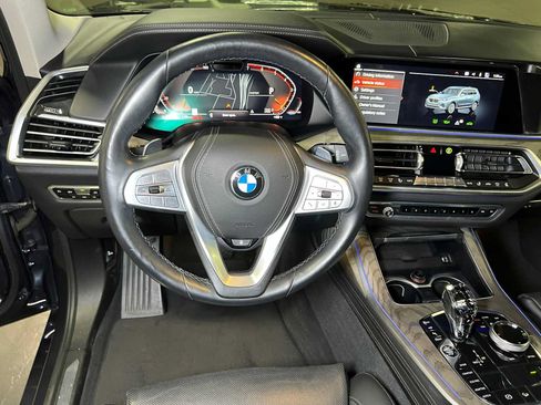 Used 2019 BMW X7 xDrive50i w/ Premium Package AWD/4WD image 35