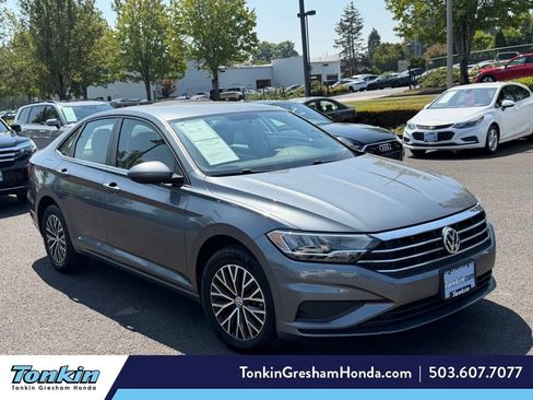 Used 2021 Volkswagen Jetta S w/ Driver Assistance Package FWD image 1
