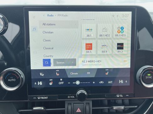 Used 2022 Lexus NX 350 AWD image 18