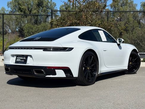 Certified 2022 Porsche 911 Carrera image 7