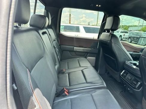 Used 2022 Ford F150 Lariat AWD/4WD image 8
