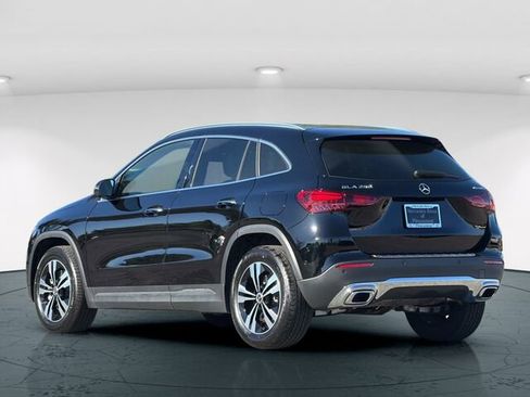 Certified 2025 Mercedes-Benz GLA 250 GLA 250 4D Sport Utility 4MATI image 5