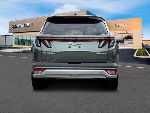 New 2025 Hyundai Tucson Limited image 6