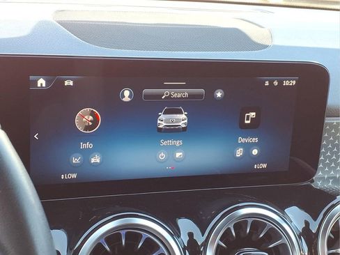 Used 2024 Mercedes-Benz GLB 250 image 26