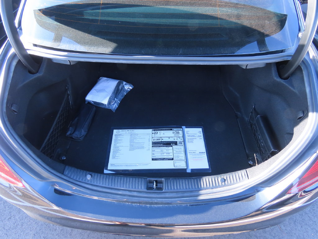 Used 2021 Mercedes-Benz C 300 Sedan image 12
