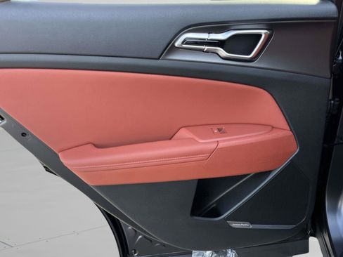New 2026 Kia Sportage SX FWD image 19