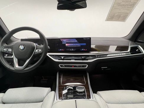 Certified 2025 BMW X5 xDrive40i AWD/4WD image 10