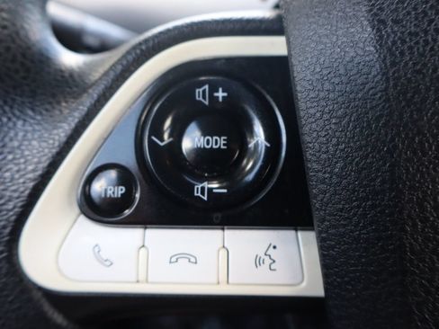 Used 2016 Toyota Prius Two FWD image 29
